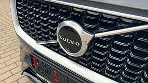 Volvo  T8 PHEV AWD R Design*360°*Massage*LUFT*B&W*