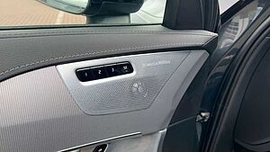 Volvo  T8 PHEV AWD R Design*360°*Massage*LUFT*B&W*