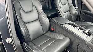 Volvo  T8 PHEV AWD R Design*360°*Massage*LUFT*B&W*