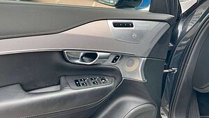 Volvo  T8 PHEV AWD R Design*360°*Massage*LUFT*B&W*