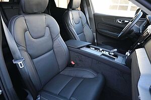 Volvo  B5 AWD Ultra Dark*LUFT*360°*ACC*AHK