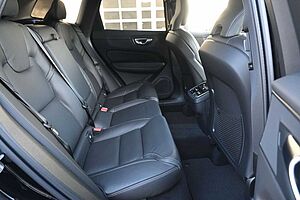 Volvo  B5 AWD Ultra Dark*LUFT*360°*ACC*AHK