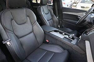 Volvo  T8 AWD RC Ultra Dark*LUFT*360°*ACC*AHK