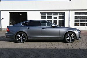 Volvo  Lim. R-Design Plug-In Hyb. AWD*B&W*LUFT*MASS*
