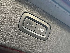 Volvo  R-Design*PANO*LED*CD*NAV*RFK*7Si*