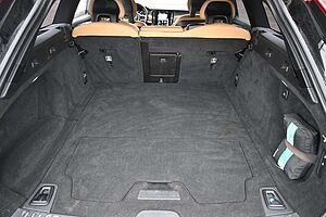 Volvo  D5 Inscrip* AWD*360°*MASS*LUFT*NAV*MIETKAUF