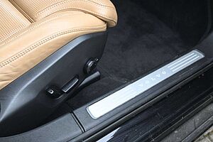 Volvo  D5 Inscrip* AWD*360°*MASS*LUFT*NAV*MIETKAUF
