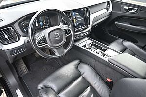 Volvo T8 RC AWD Inscription*PANO*RFK*BLIS*DAB*AHK