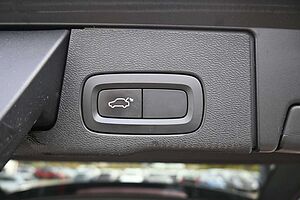 Volvo T8 RC AWD Inscription*PANO*RFK*BLIS*DAB*AHK