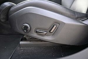 Volvo T8 RC AWD Inscription*PANO*RFK*BLIS*DAB*AHK