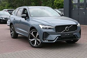 Volvo  R-Design B4 AWD *Pano*STHZ*HU*