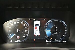 Volvo  T8 R Design*LED*LUFT*360°ACC*STHZ*HuD*7Si*