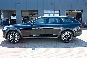 Volvo  V90 B4 D AWD Cross Country Plus*Pano*STDHZG*ACC