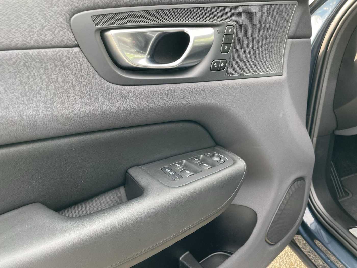 Volvo  20'