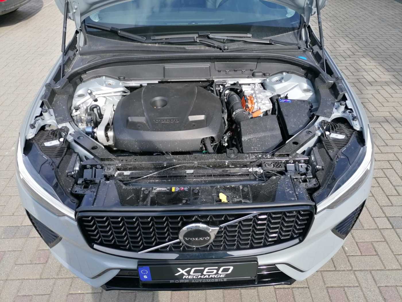 Volvo  T6 AWD Recharge Plus Dark 4xSHZ ACC LHZ