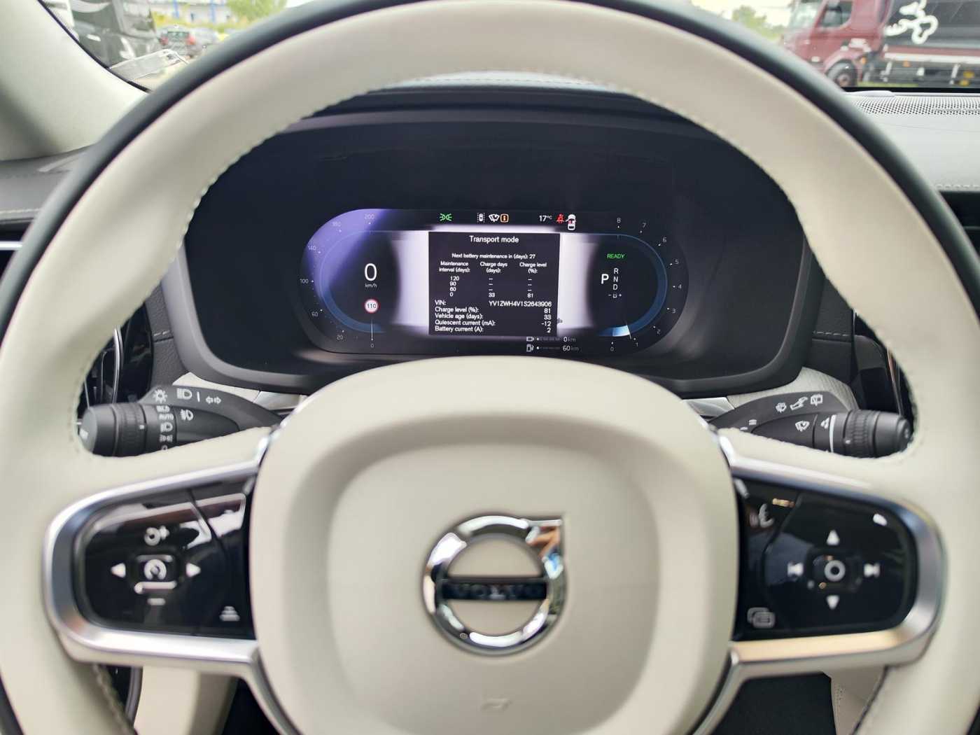 Volvo  19'