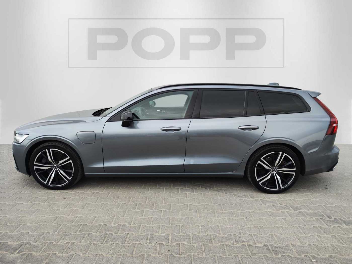 Volvo  T8 AWD Recharge R Design Expression AHK 0,5%