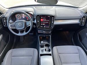 Volvo  T4 FWD Inscription Expression Recharge 360°