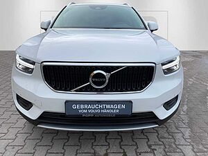 Volvo  T3 FWD Momentum 2xSHZ 2xPDC FHZ LHZ LED