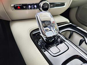 Volvo  19'