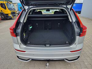 Volvo  T6 AWD Recharge Plus Dark 0,5% AHK BLIS