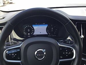 Volvo  D4 Inscription 20' DAB H/K KEYLESS NAV PANO