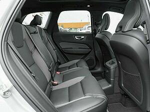 Volvo  T6 PLUS DARK HYBRID BUSINESS MY25