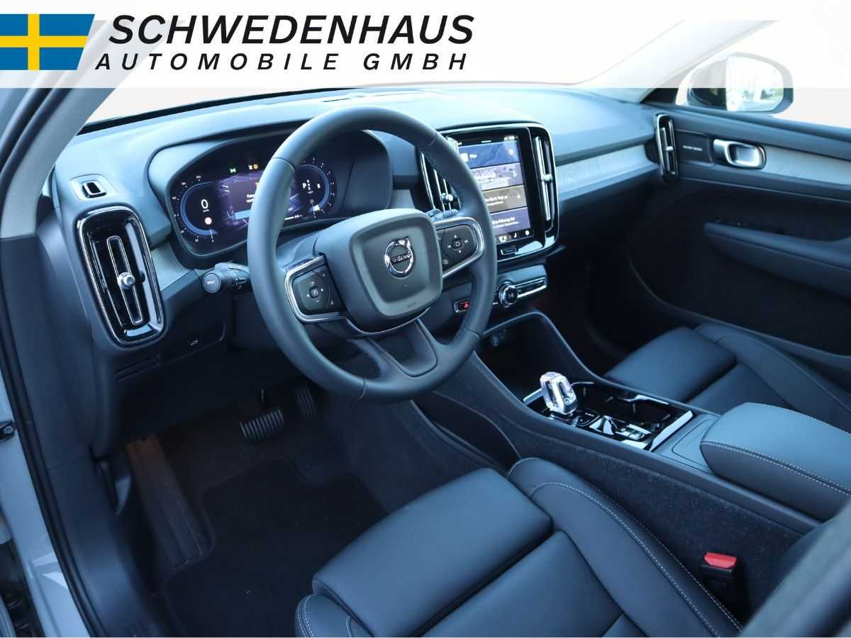 Volvo  B4 BENZIN PLUS DARK STANDHEIZUNG
