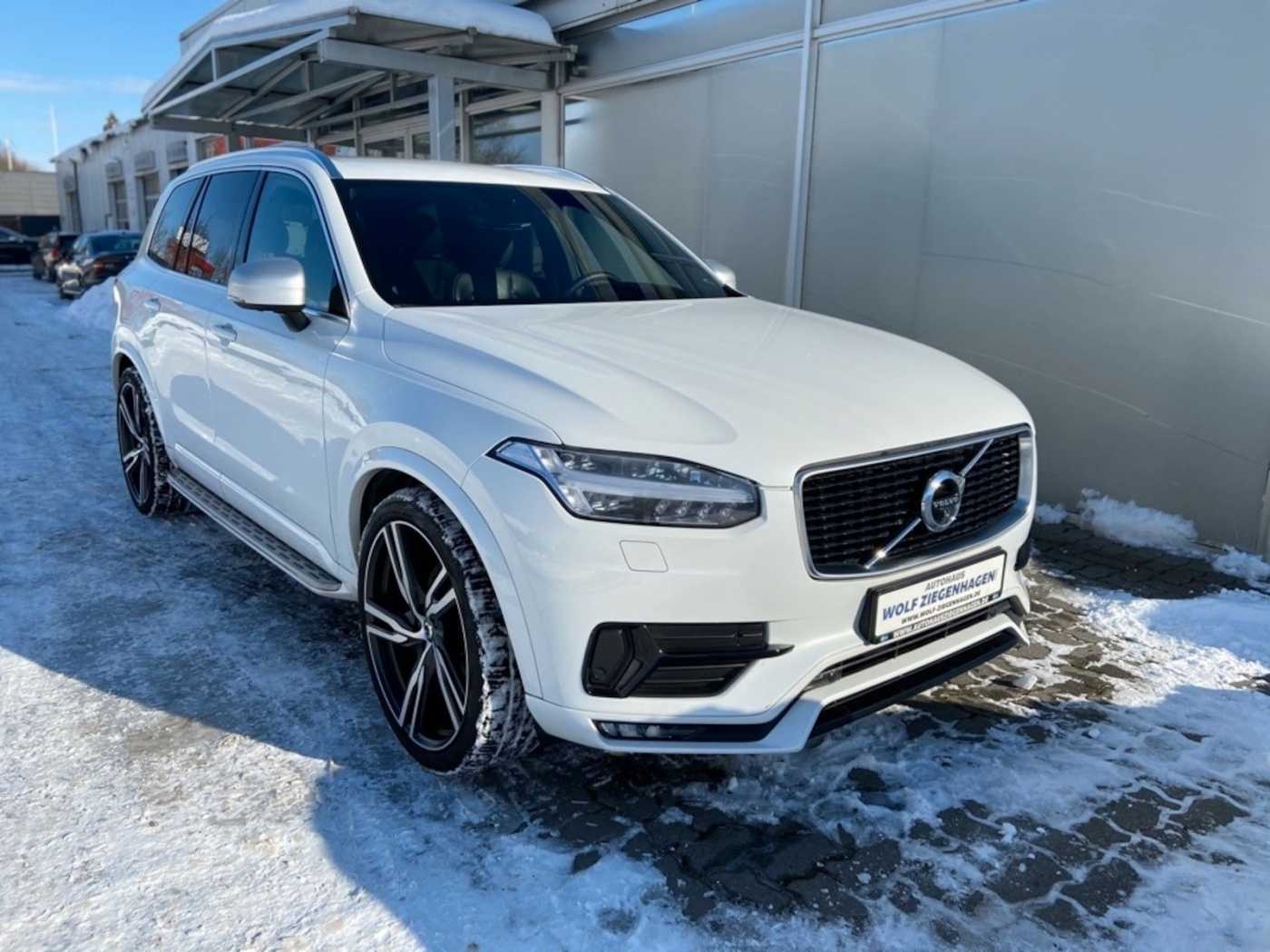 Volvo  Recharge T8 AWD R-Design Heico Selec. Sound