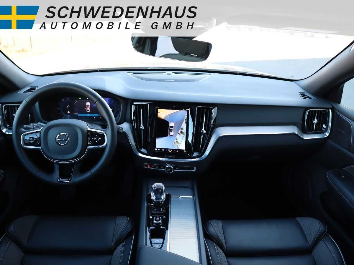 Volvo  B4 DIESEL PLUS DARK HARMAN KARDON