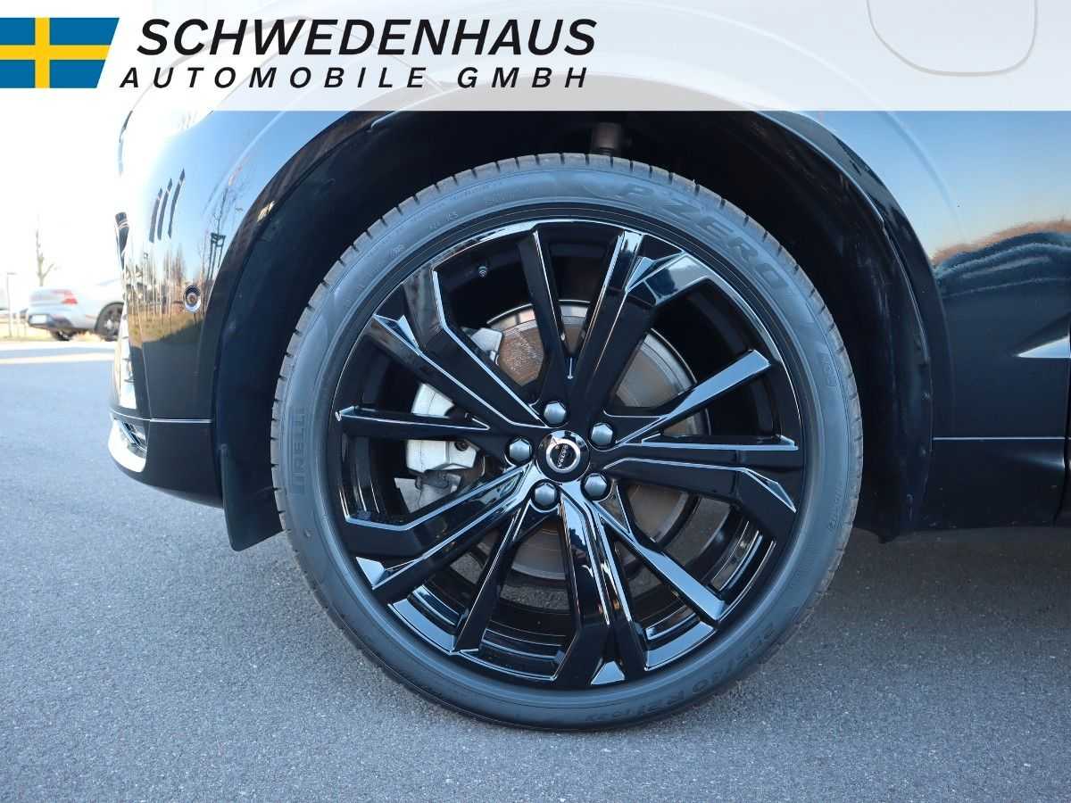 Volvo  T6 AWD ULTIMATE BLACK EDITION B&W