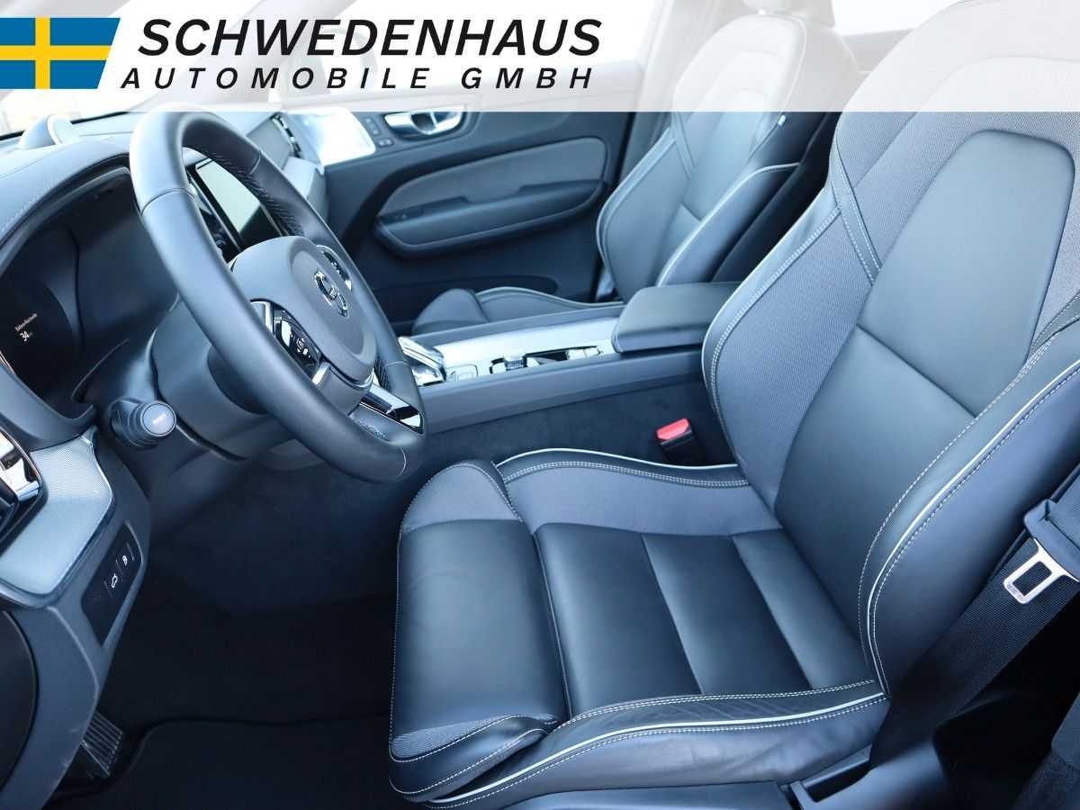Volvo  T6 AWD ULTIMATE BLACK EDITION B&W