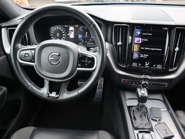 Volvo  Volvo XC60 D4 R Design FWD