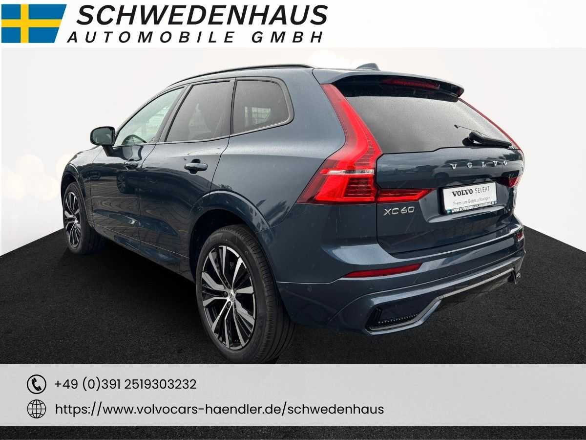 Volvo  B4 AWD PLUS DARK