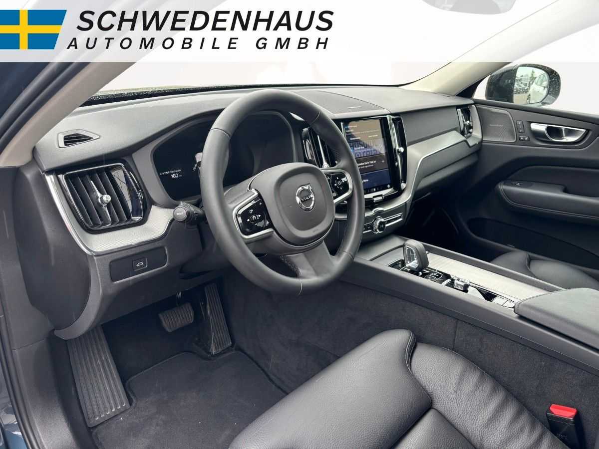 Volvo  B4 AWD PLUS DARK