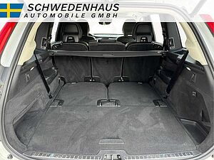 Volvo  T8 MOMENTUM AWD AHK STANDHEIZUNG 7-SITZER