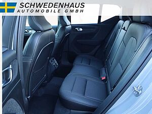 Volvo  B4 BENZIN PLUS DARK STANDHEIZUNG