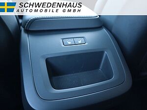 Volvo  B4 DIESEL PLUS DARK HARMAN KARDON