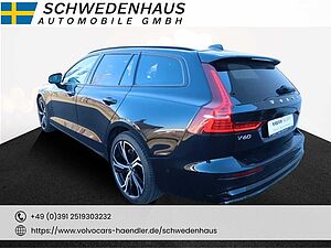 Volvo  B4 DIESEL PLUS DARK HARMAN KARDON