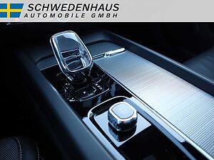 Volvo  B4 DIESEL PLUS DARK HARMAN KARDON