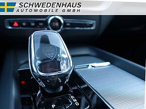 Volvo  T6 AWD ULTIMATE BLACK EDITION B&W