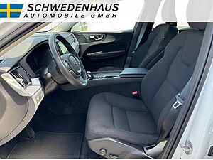 Volvo  B4 DIESEL MOMENTUM PRO AWD STANDHEIZUNG