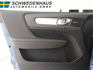 Volvo  B4 PLUS DARK LED FAHRERASSISTENZ-PAKET