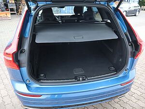 Volvo  Volvo XC60 D4 R Design FWD