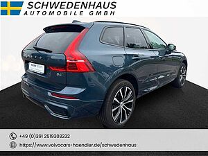 Volvo  B4 AWD PLUS DARK