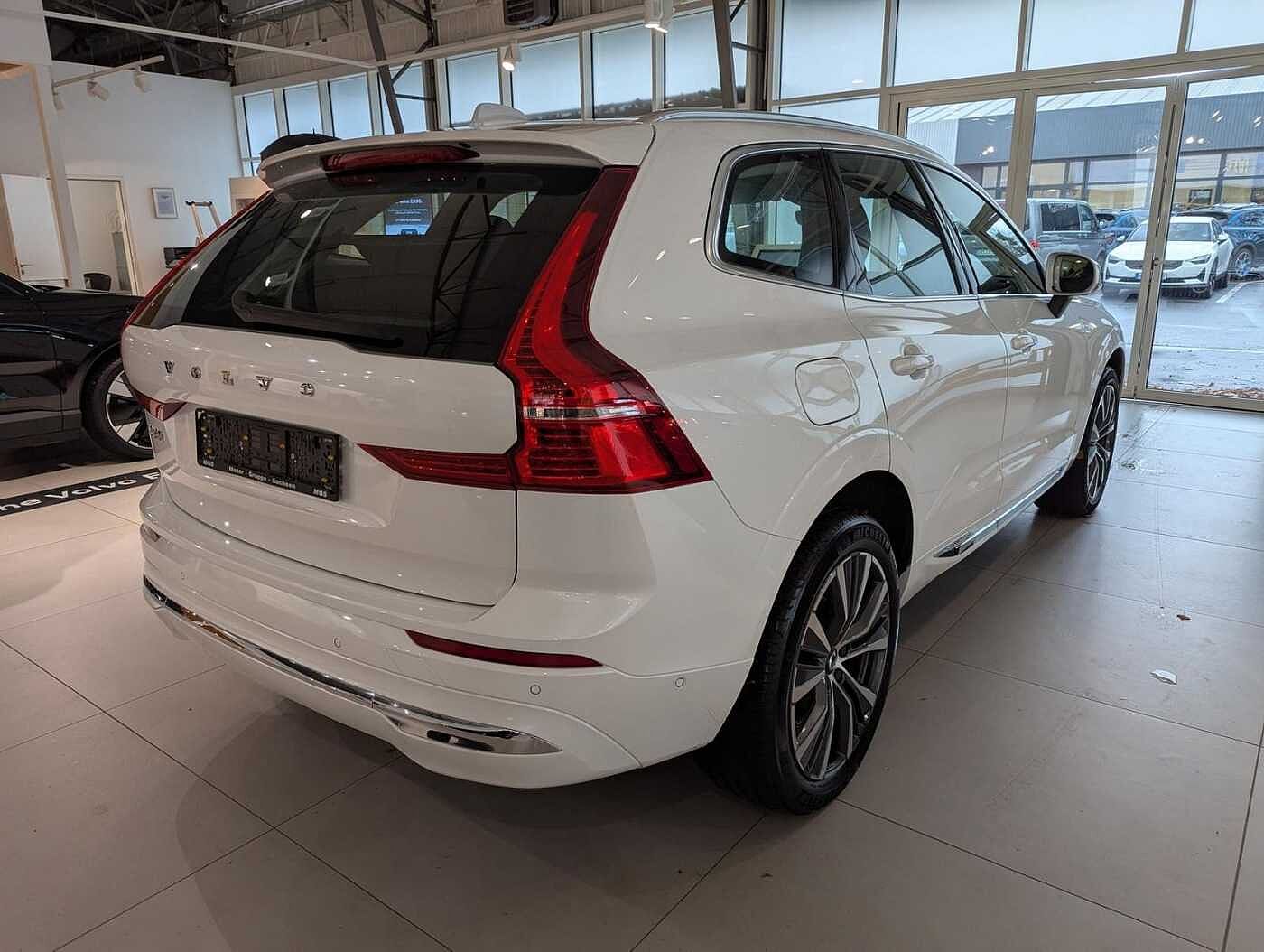 Volvo  Inscription Recharge Plug-In Hybrid AWD