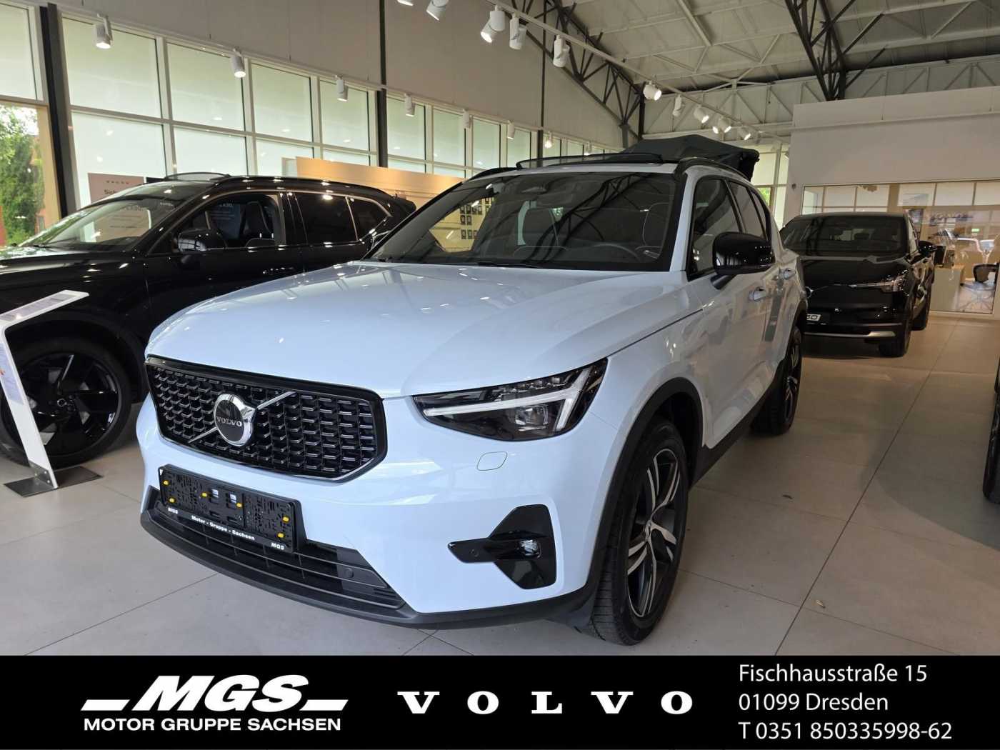 Volvo  B3 Mild-Hybrid Benzin Plus 2WD