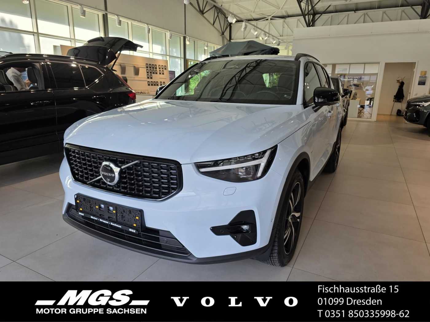 Volvo  B3 Mild-Hybrid Benzin Plus 2WD