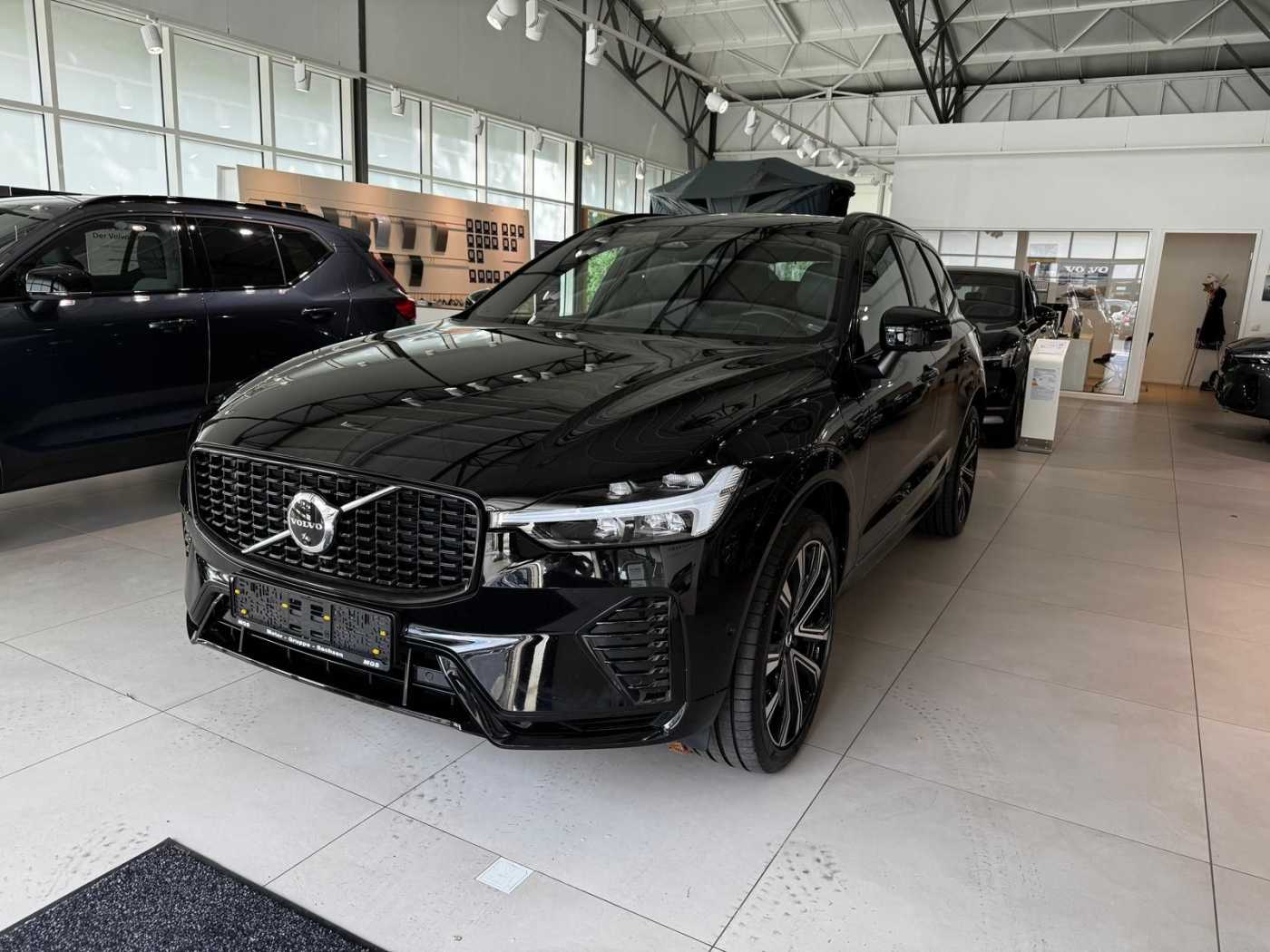 Volvo  T6 Recharge Plug-In Hybrid AWD #GroßerAkku