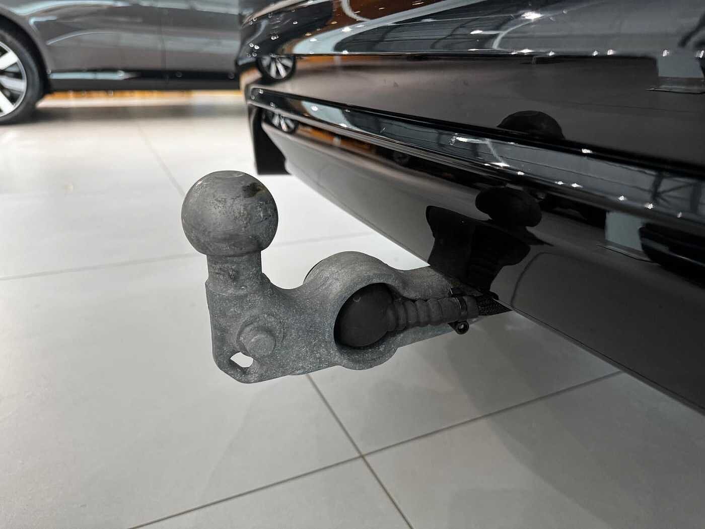 Volvo  T6 Recharge Plug-In Hybrid AWD #GroßerAkku